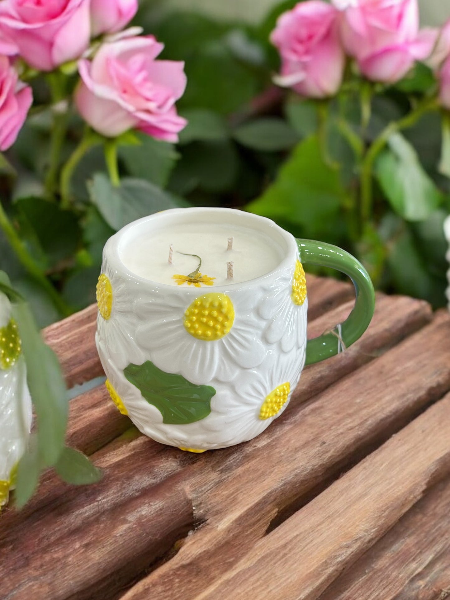 Daisy flower Mug Candle